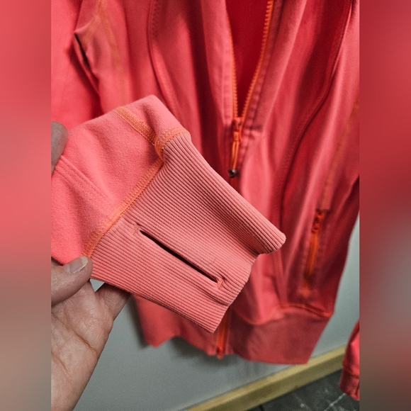 Lululemon Define Jacket - Picture 3 of 4